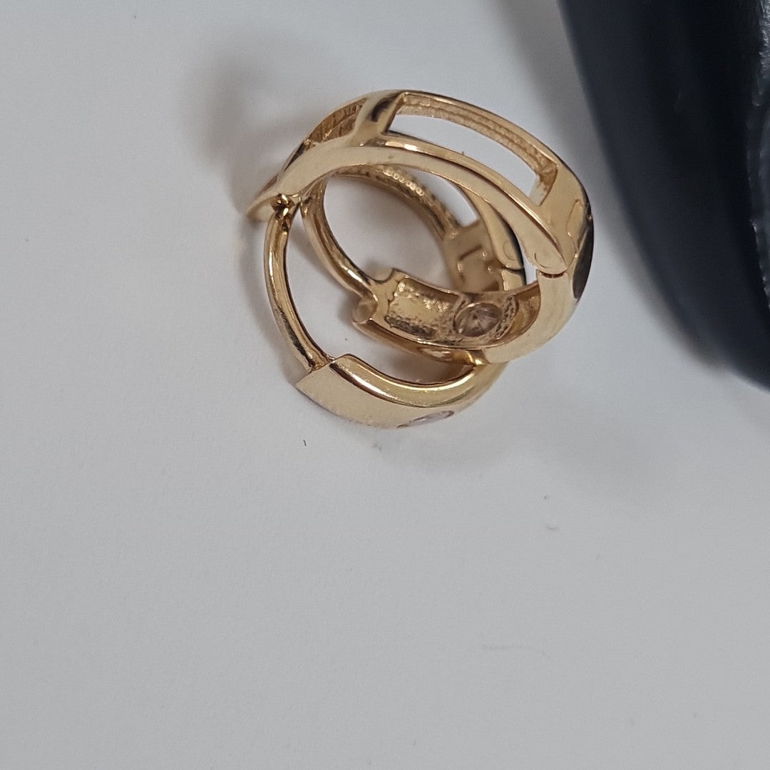 HUGGIES ORO 14K 1.4 (NUEVO)