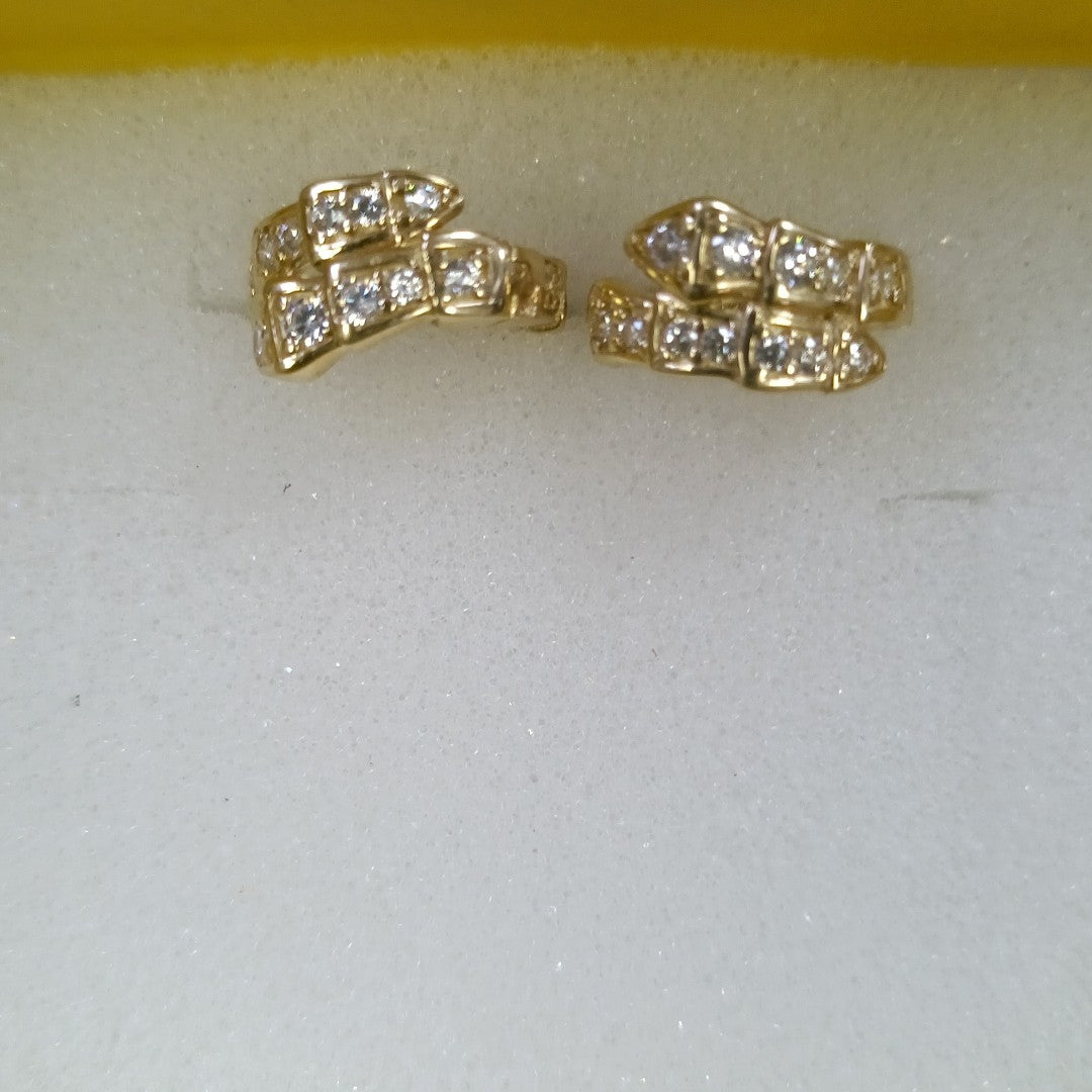 HUGGIES ORO 14K 3.3 (NUEVO)