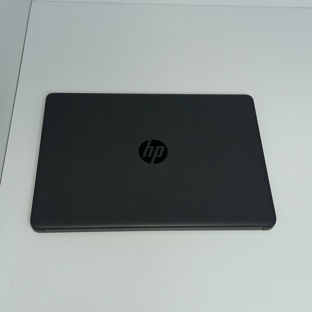 LAPTOP HP 14-CF2505LA (2022) 128 GB SSD 4 GB RAM (SEMINUEVO)