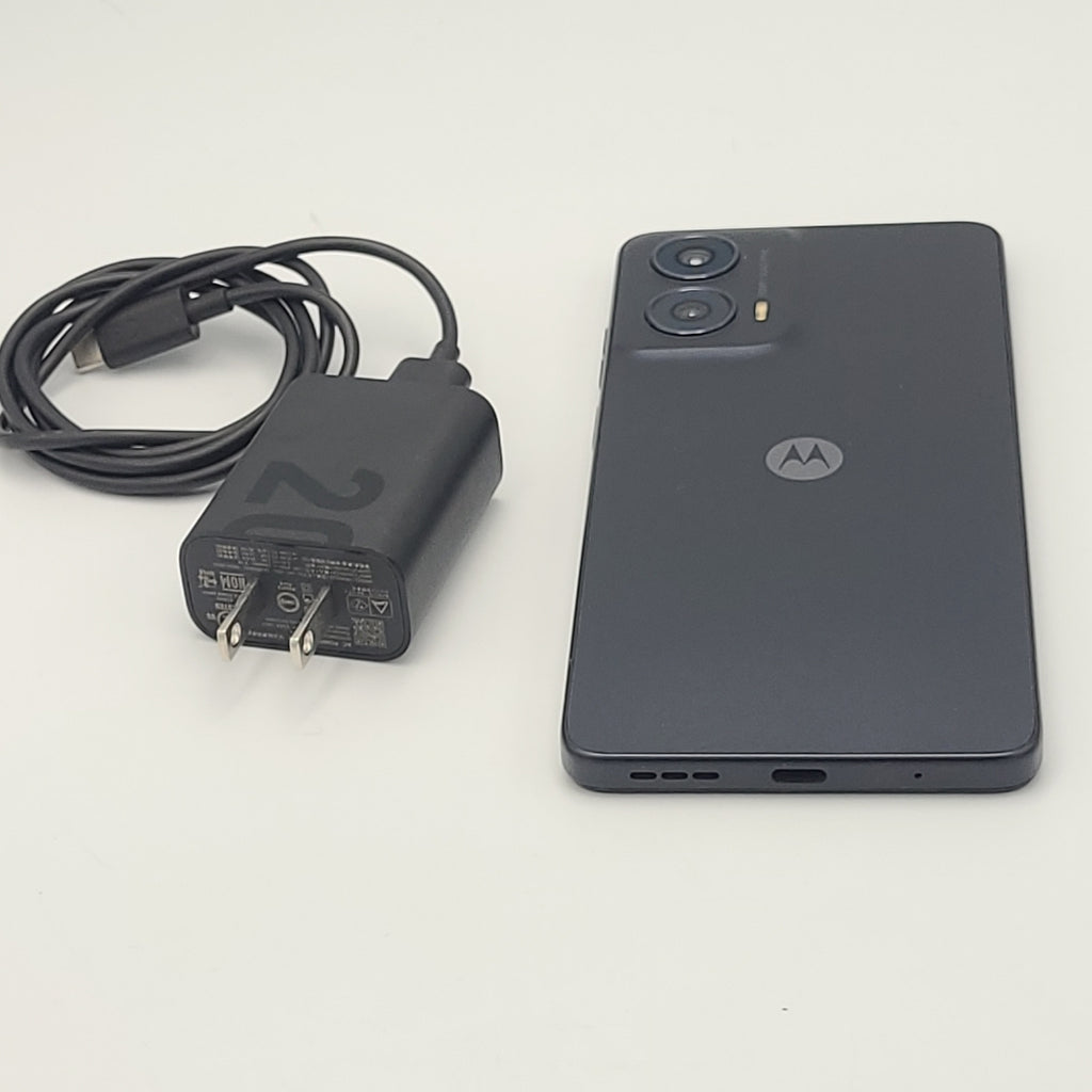 CELULAR MOTOROLA MOTO G24 XT2423-1 (2024) 256 GB 4 GB RAM (SEMINUEVO)