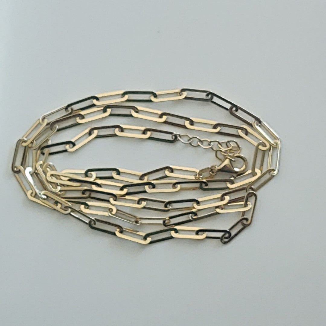 CADENAS ESPECIAL ORO 14K 3.9 (NUEVO)