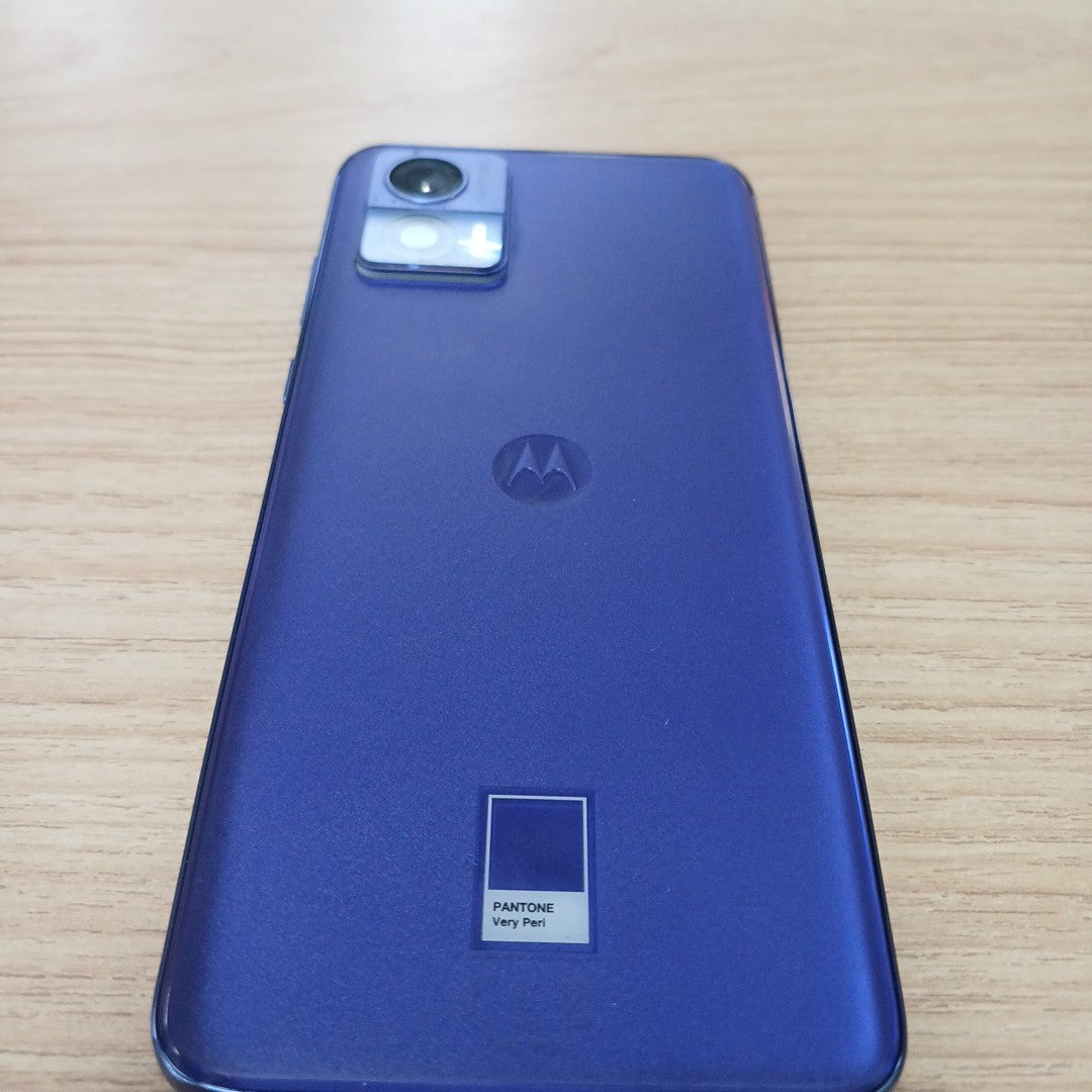 CELULAR MOTOROLA EDGE 30 NEO XT2245-1 128 GB 8 GB RAM (SEMINUEVO)