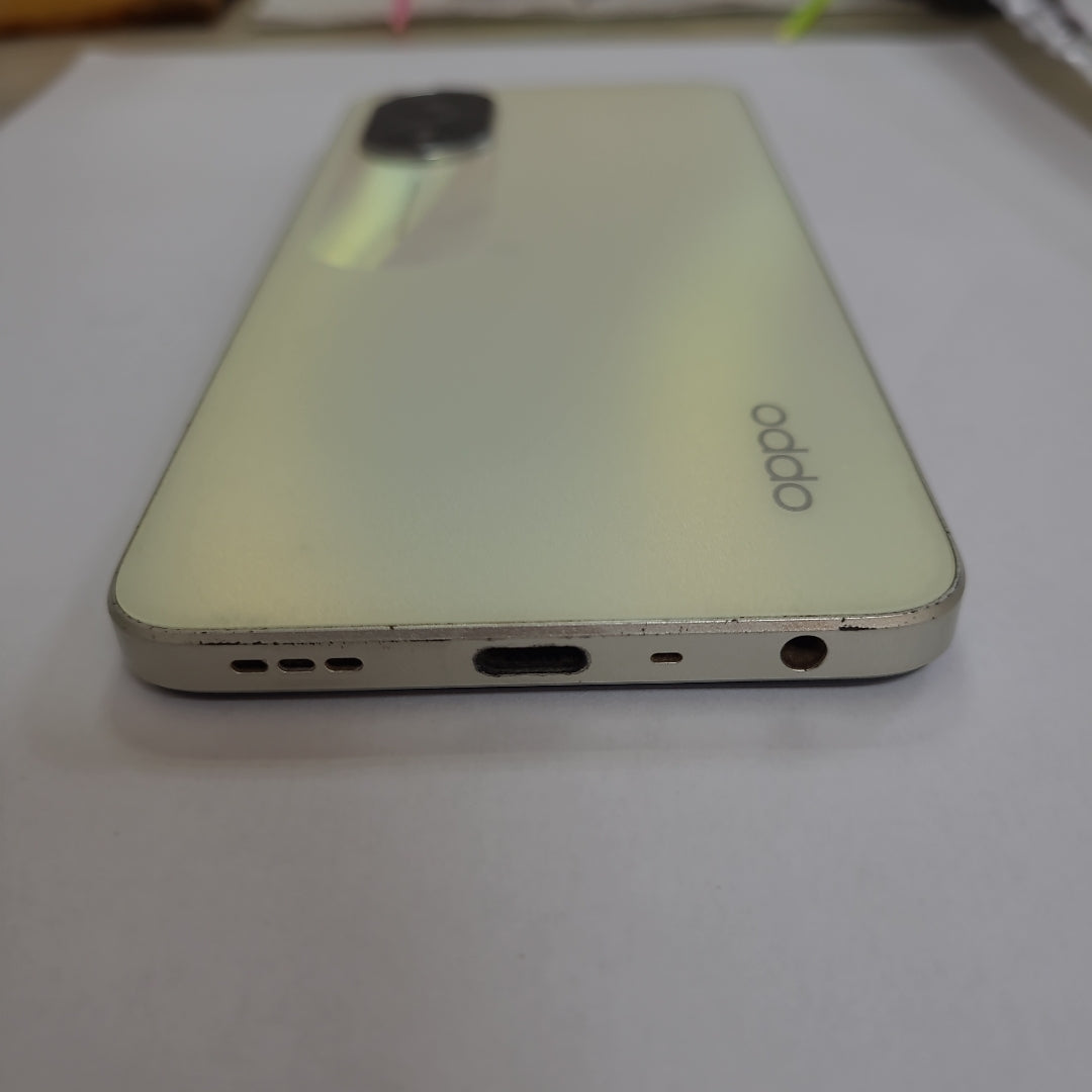 CELULAR OPPO  A38 CPH2579 (2023) 128 GB 4 GB RAM (SEMINUEVO)