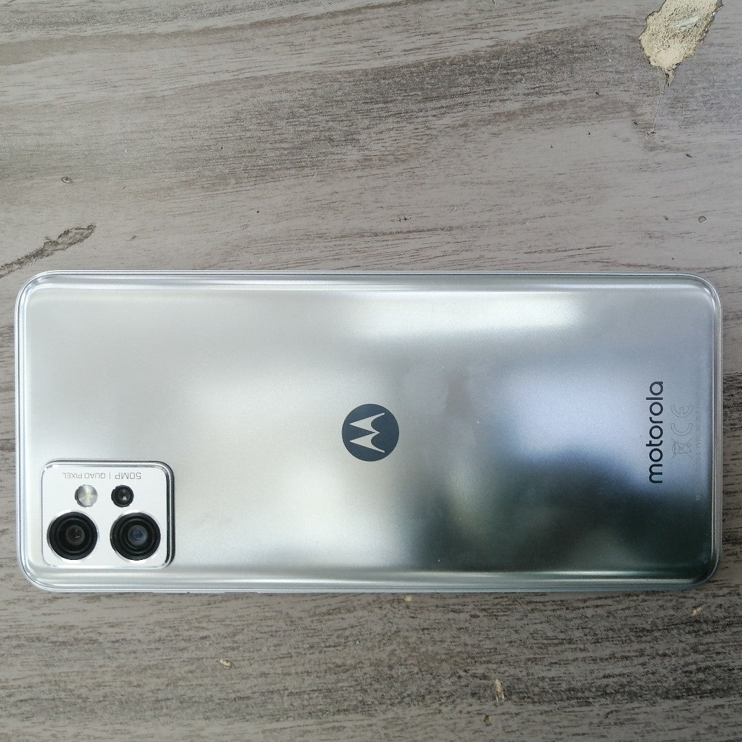 CELULAR MOTOROLA MOTO G32 XT2235-3 128 GB 6 GB RAM (SEMINUEVO)