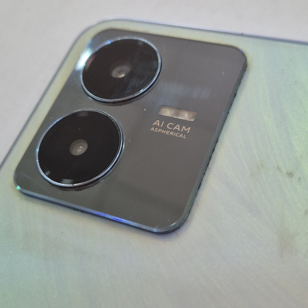 CELULAR VIVO Y22S V2206 128 GB 4 GB RAM (SEMINUEVO)