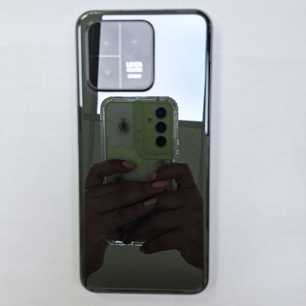 CELULAR XIAOMI 13 2211133G 256 GB 12 GB RAM (SEMINUEVO)