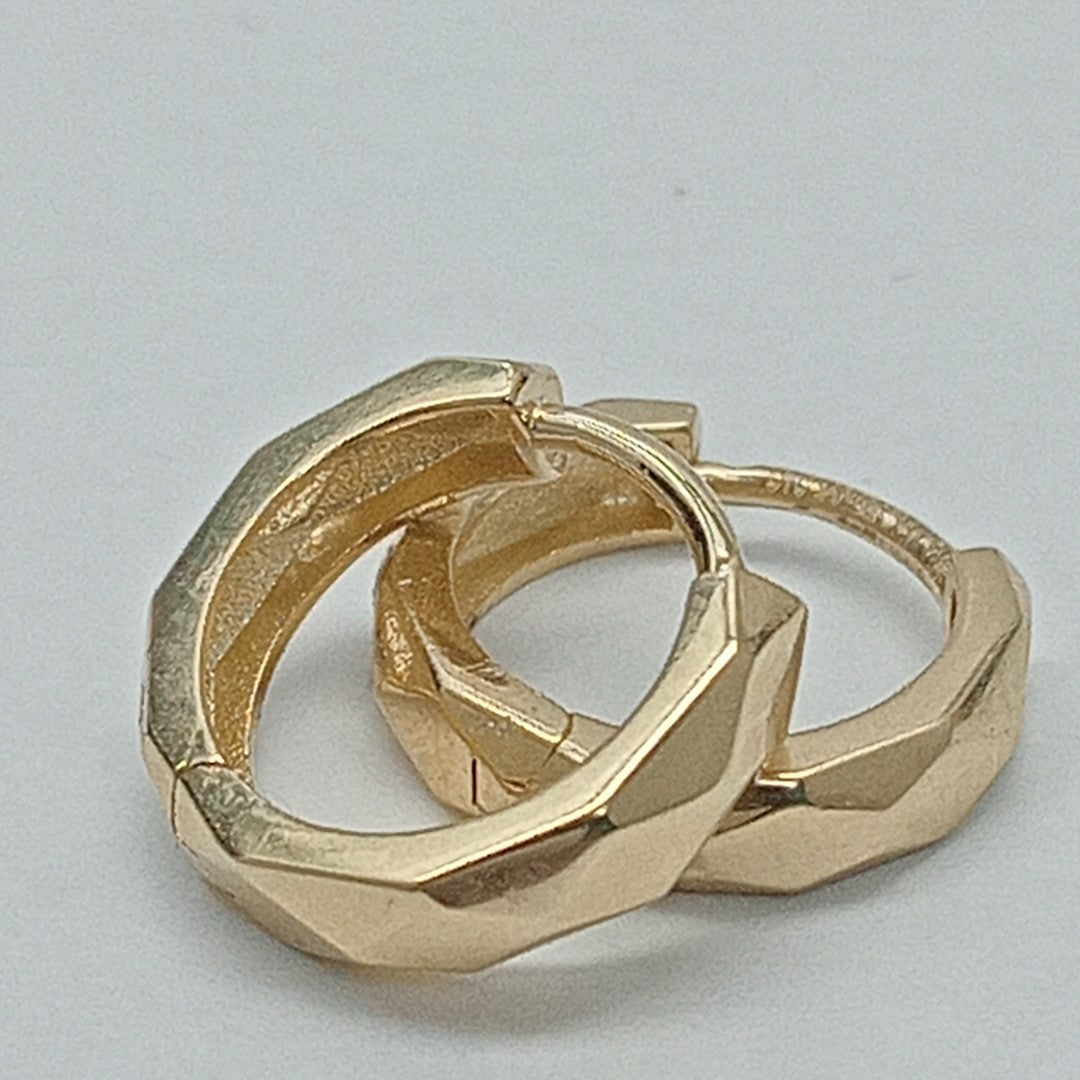 HUGGIES ORO 14K 1.4 (NUEVO)