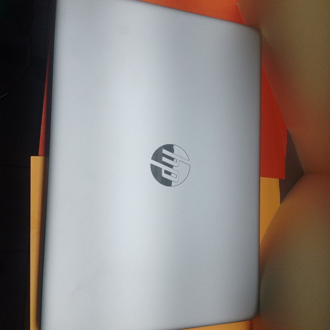 LAPTOP HP 14-DQ0530LA(2024) 256 GB SSD 8 GB RAM (SEMINUEVO)