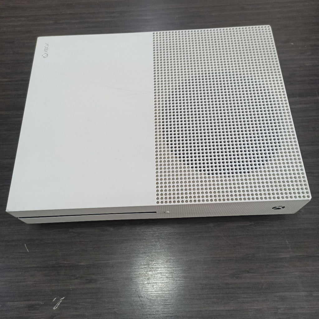 CONSOLA DE VIDEOJUEGO MICROSOFT XBOX ONE S 1 TB (SEMINUEVO)
