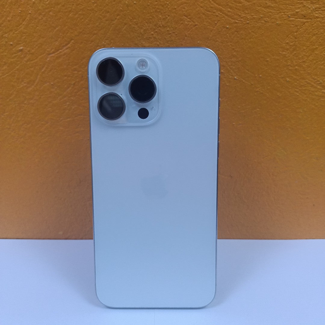 CELULAR APPLE IPHONE 15 PRO MAX A3105 (2023) 256 GB 8 GB RAM (SEMINUEVO)