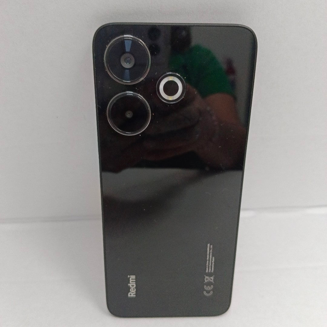 CELULAR XIAOMI REDMI 13 24049RN28L (2024) 256 GB 8 GB RAM (SEMINUEVO)