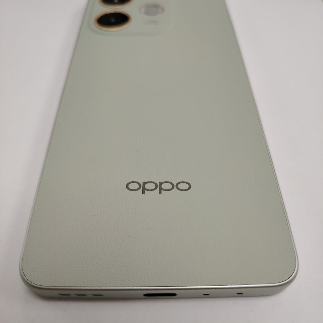 CELULAR OPPO  A5 PRO CPH2711 (2025) 256 GB 8 GB RAM (SEMINUEVO)