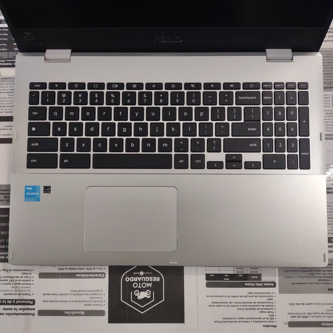 LAPTOP ASUS CHROMEBOOK CX1500CKA-IS88F-B (2022) 64 GB EMMC 4 GB RAM (SEMINUEVO)