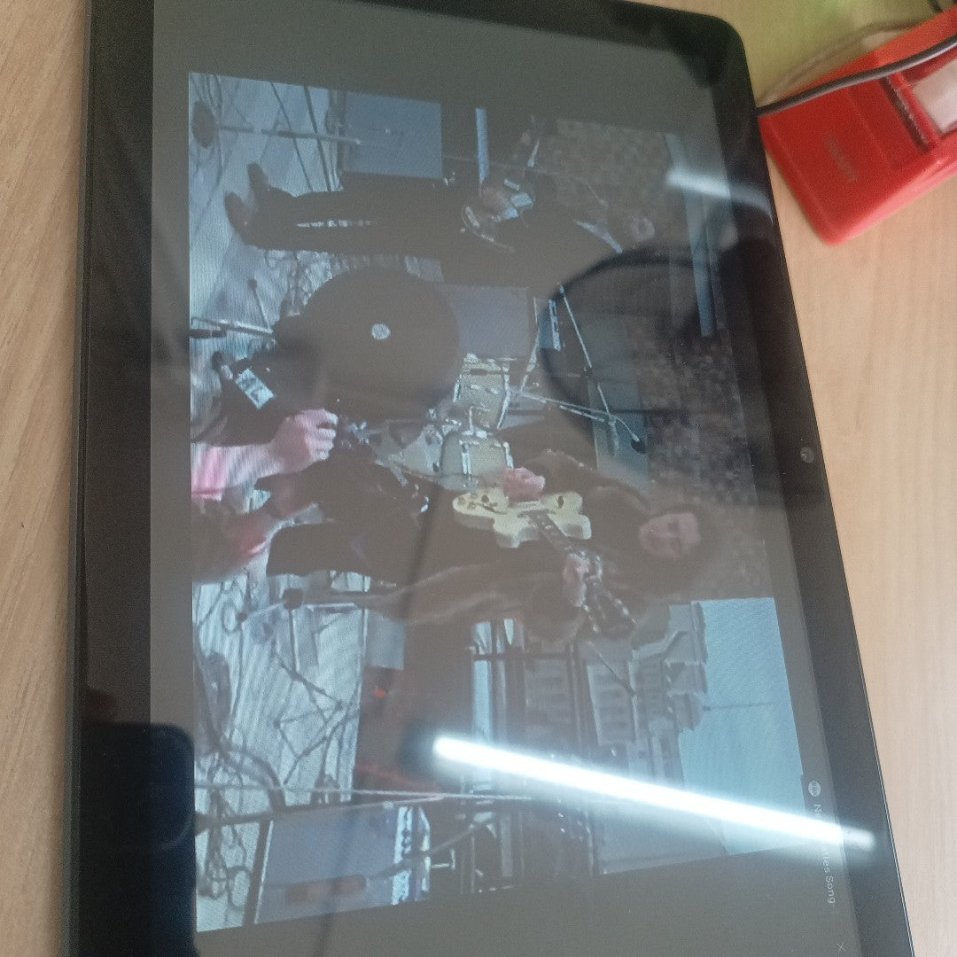 TABLETA TECHPAD R10 64 GB 4 GB RAM (SEMINUEVO)