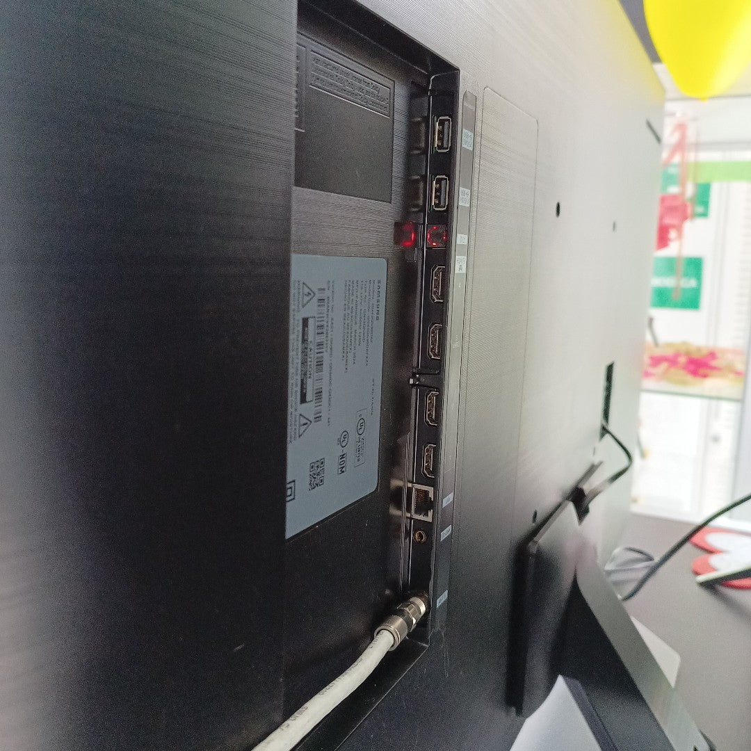 PANTALLA SAMSUNG QN43QN90DAF (2024) 43" QLED 4K (SEMINUEVO)