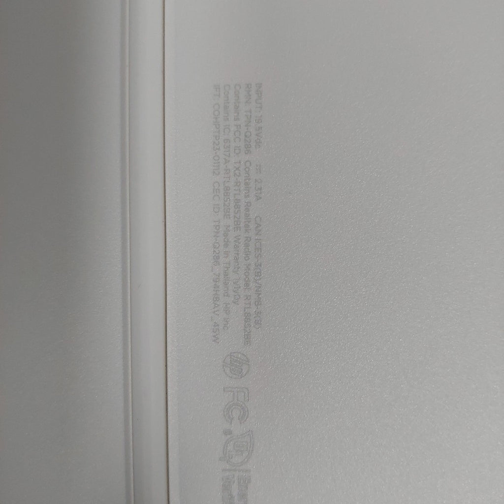 LAPTOP HP 15-FD0083WM (2024) 128 GB SSD 4 GB RAM (SEMINUEVO)