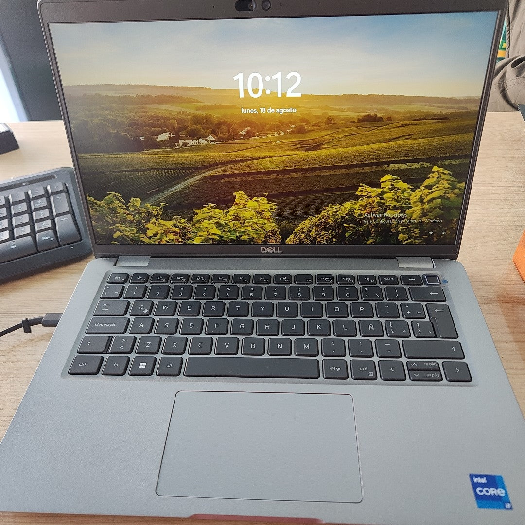 LAPTOP DELL LATITUDE 5440 (2023) 256 GB SSD 16 GB RAM (SEMINUEVO)