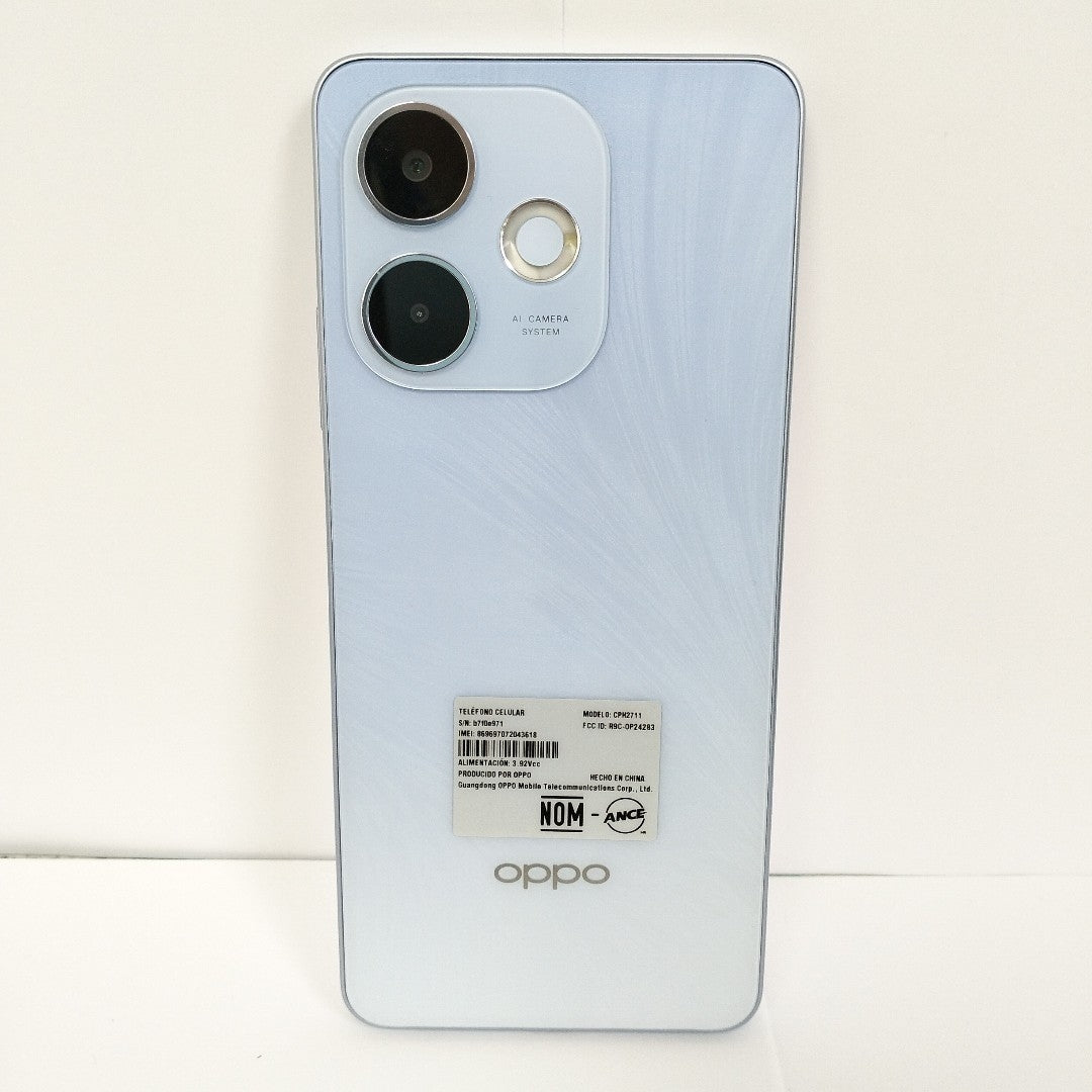 CELULAR OPPO  A5 PRO CPH2711 (2025) 256 GB 8 GB RAM (SEMINUEVO)