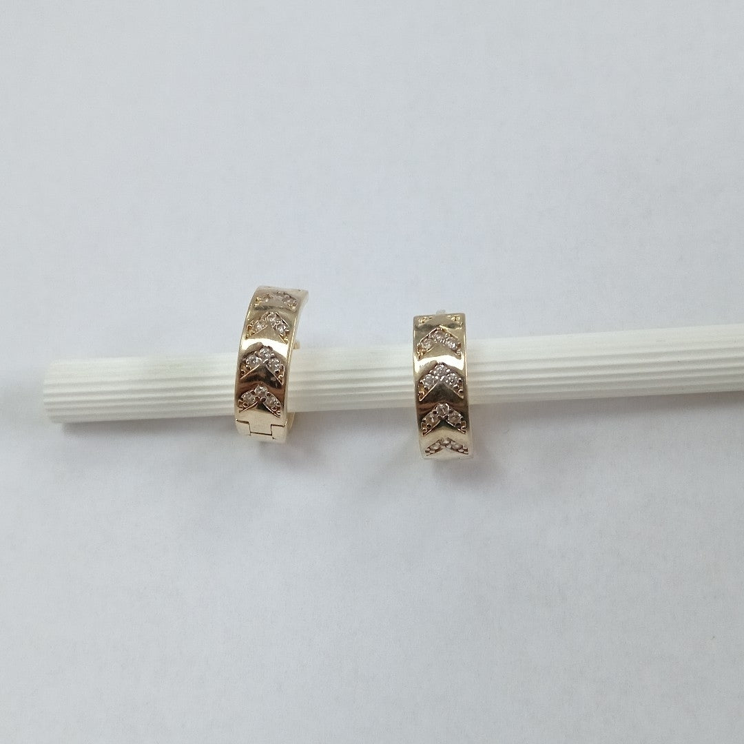 HUGGIES ORO 14K 2.5 (NUEVO)
