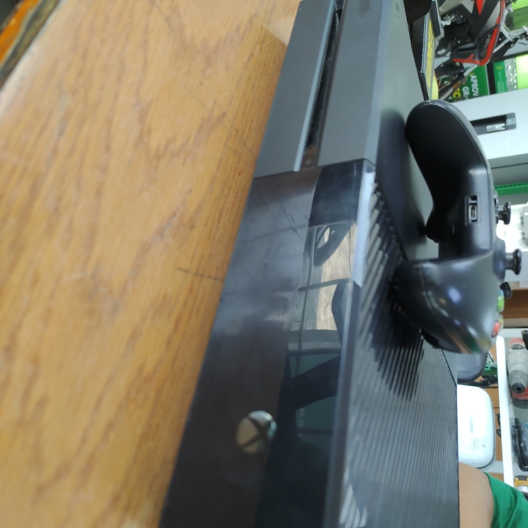 CONSOLA DE VIDEOJUEGO MICROSOFT XBOX ONE 500 GB  (SEMINUEVO)
