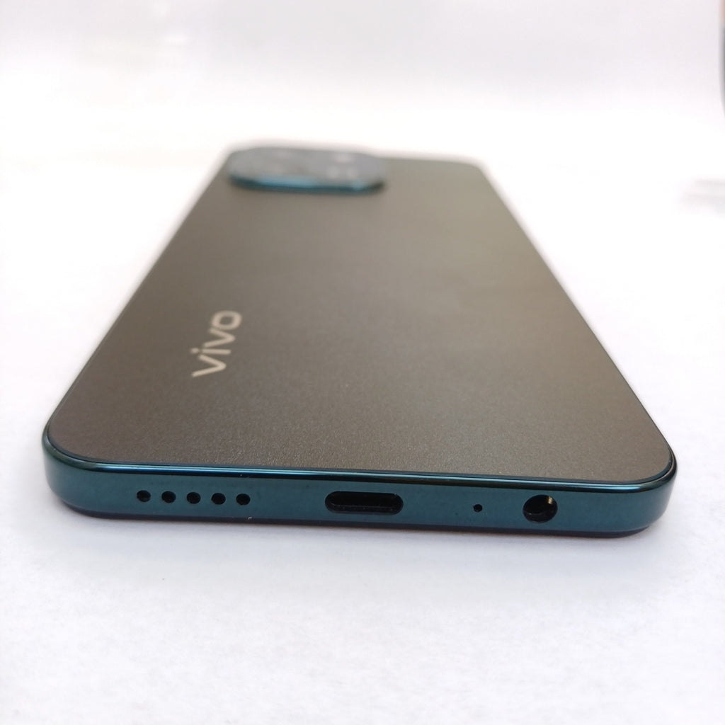 CELULAR VIVO Y28 V2352 256 GB 8 GB RAM (SEMINUEVO)