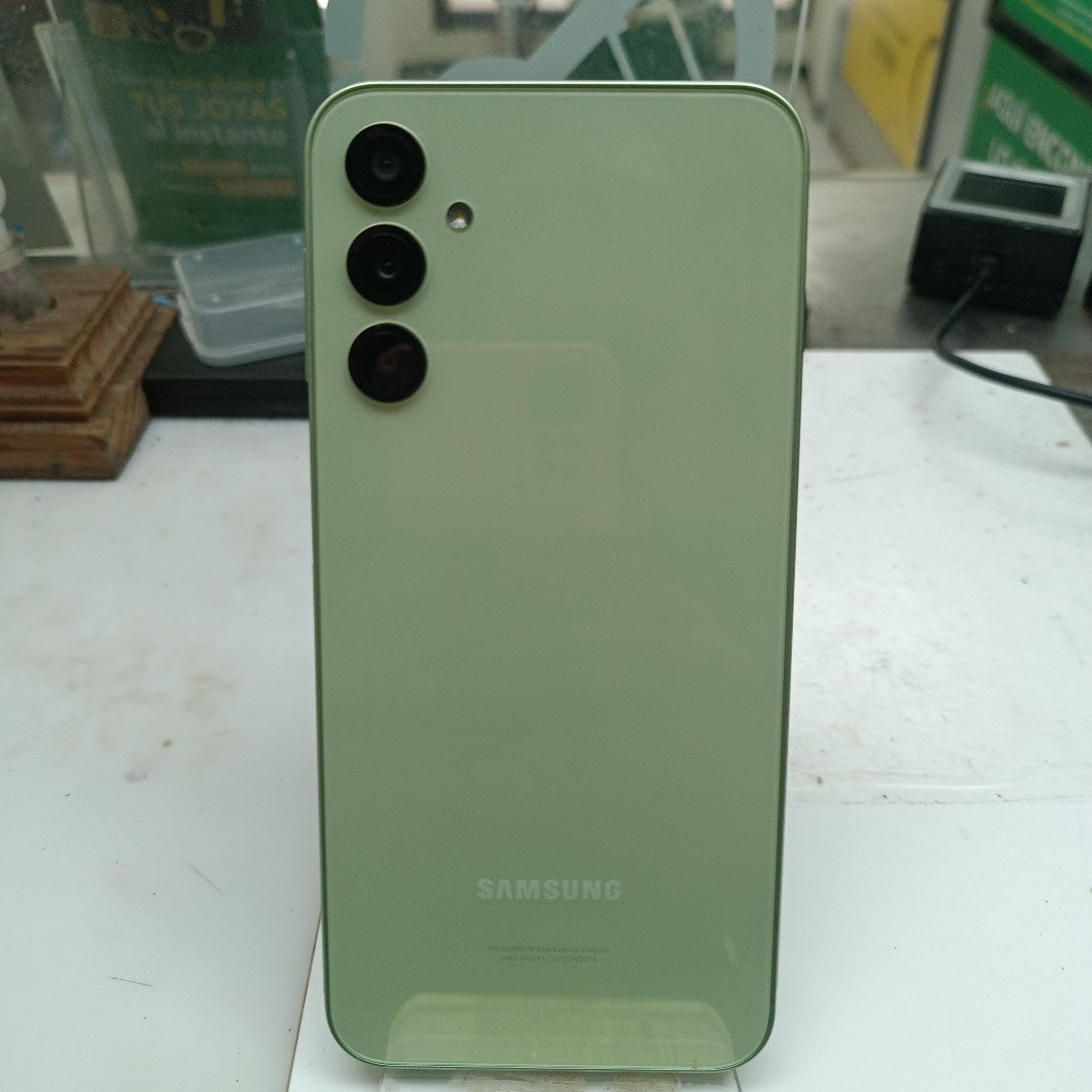CELULAR SAMSUNG GALAXY A24 SM-A245M/N (2023) 128 GB 4 GB RAM (SEMINUEVO)