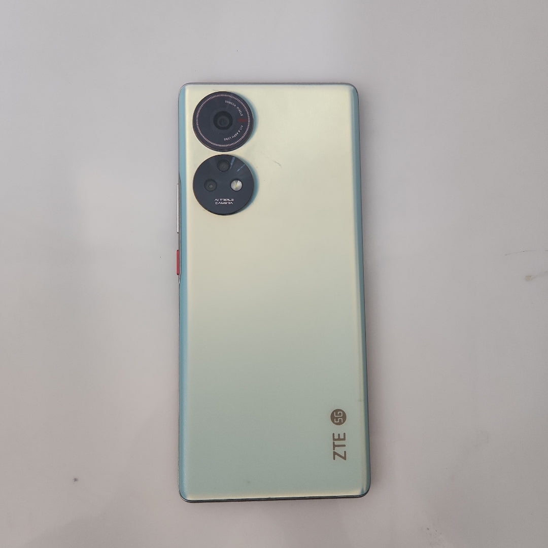 CELULAR ZTE AXON 50 5G 9050N 256 GB 6 GB RAM (SEMINUEVO)