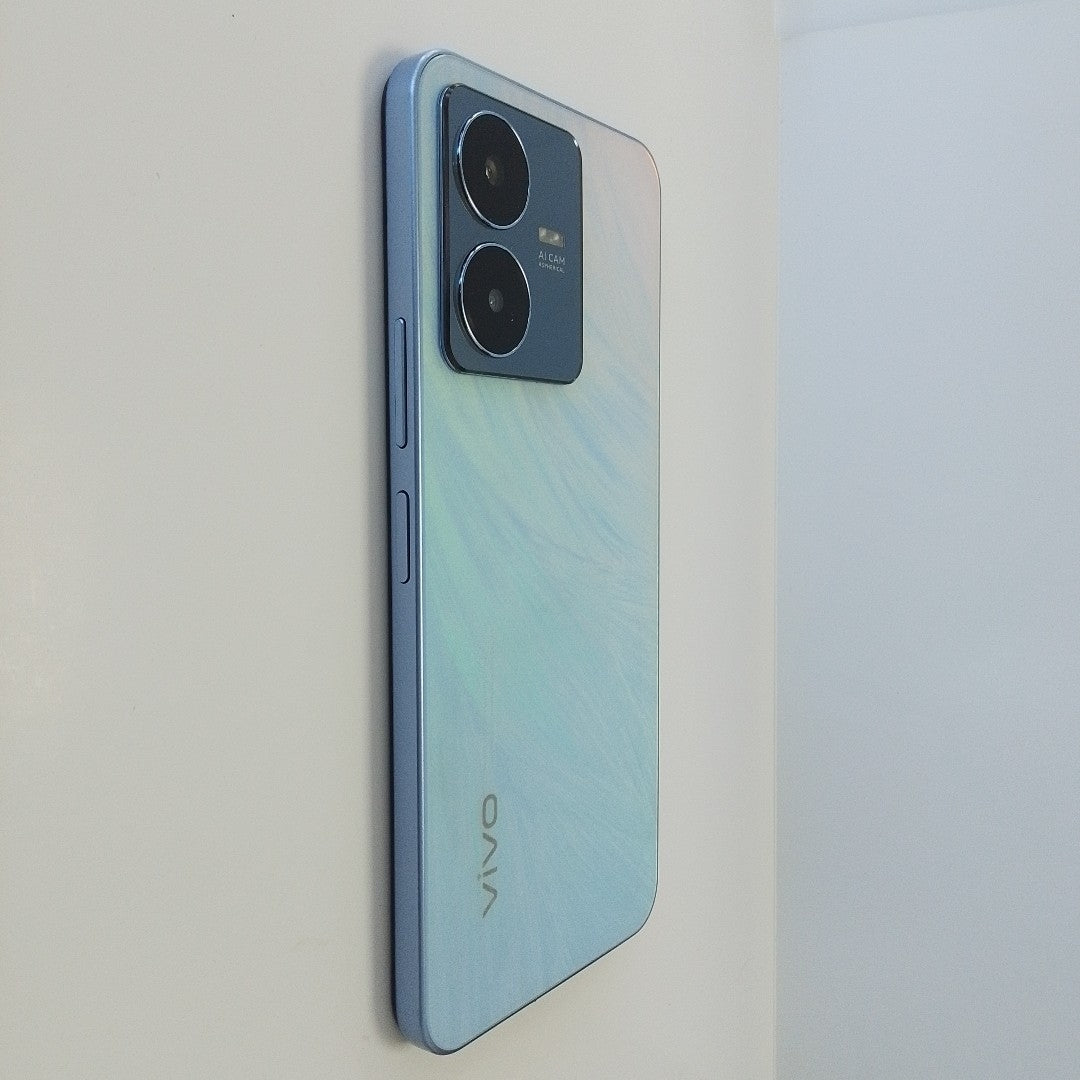 CELULAR VIVO Y22S V2206 128 GB 4 GB RAM (SEMINUEVO)