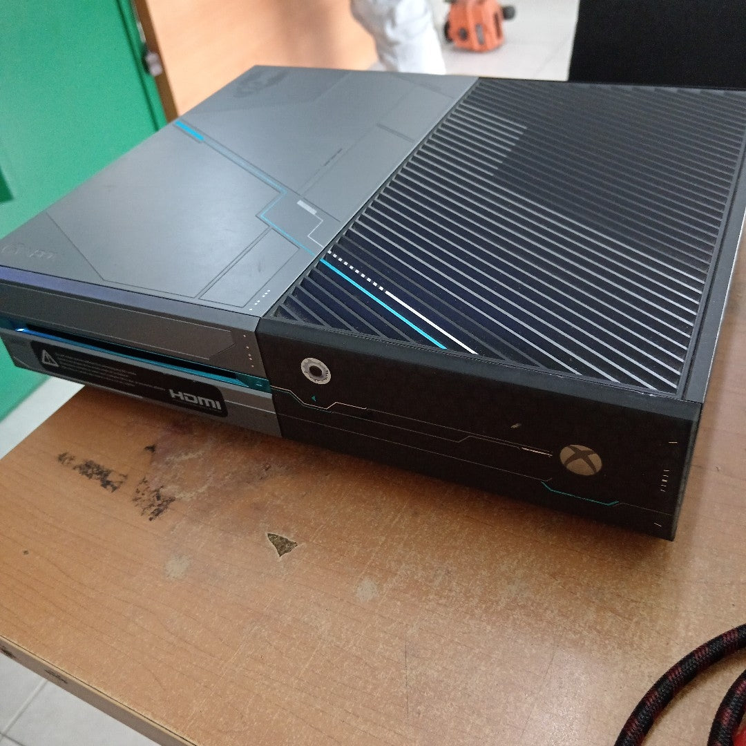 CONSOLA DE VIDEOJUEGO MICROSOFT XBOX ONE 500 GB  (SEMINUEVO)