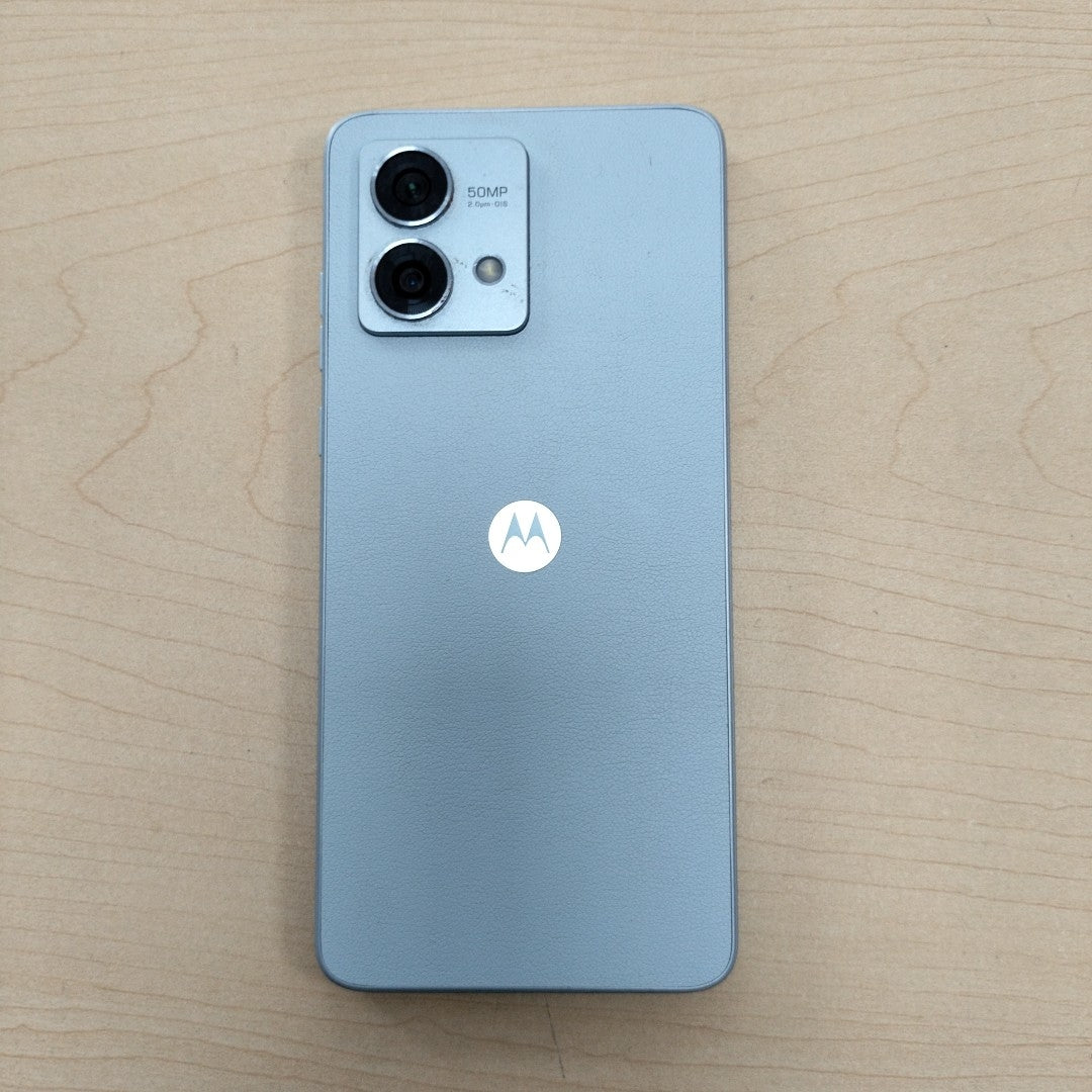 CELULAR MOTOROLA MOTO G84 XT2347-1 (2023) 256 GB 8 GB RAM (SEMINUEVO)