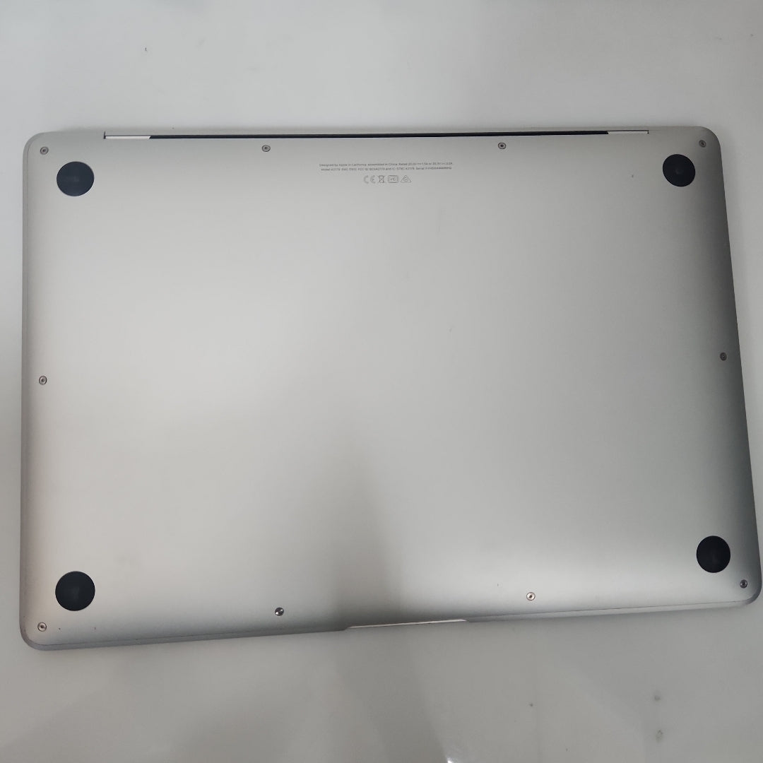 LAPTOP APPLE MACBOOK AIR 13" 2020 1.1 A2179 256 GB SSD 8 GB RAM (SEMINUEVO)