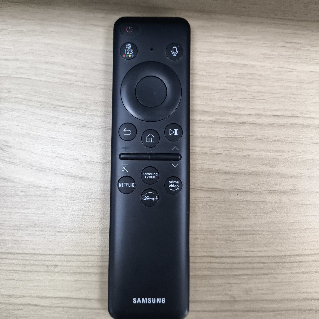 PANTALLA SAMSUNG UN50DU8000F (2024) 50" LED 4K (SEMINUEVO)
