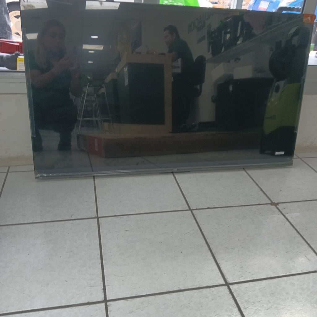PANTALLA TCL 50Q550G (2023) 50" QLED 4K (SEMINUEVO)