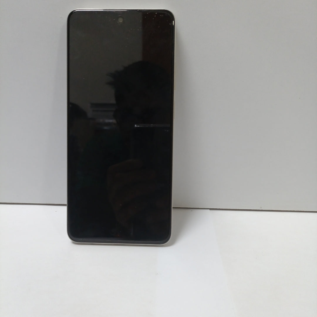 CELULAR REALME C65 RMX3910 (2024) 256 GB 8 GB RAM (SEMINUEVO)