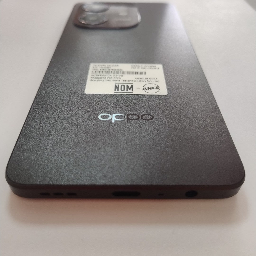 CELULAR OPPO  A40 CPH2669 (2024) 256 GB 4 GB RAM (SEMINUEVO)