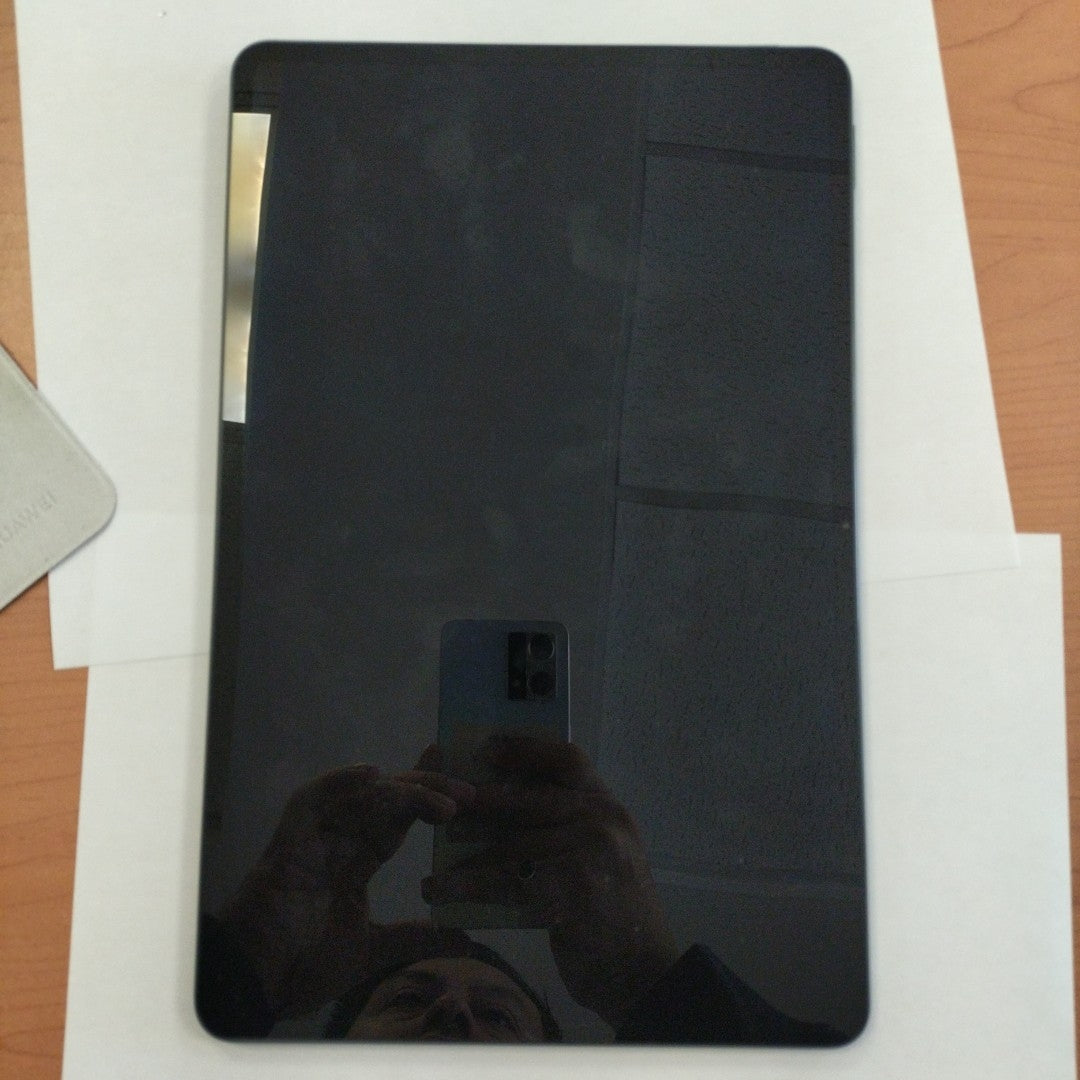 TABLETA HUAWEI MATEPAD PRO 12.6 WGR-W19 256 GB 8 GB RAM (SEMINUEVO)