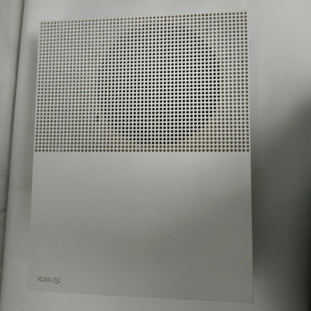 CONSOLA DE VIDEOJUEGO MICROSOFT XBOX ONE S 1 TB (SEMINUEVO)