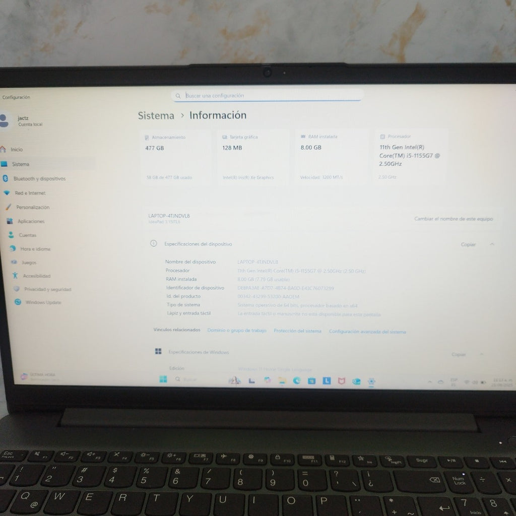 LAPTOP LENOVO IDEAPAD 3 15ITL6 (2022) 512 GB SSD 8 GB RAM (SEMINUEVO)