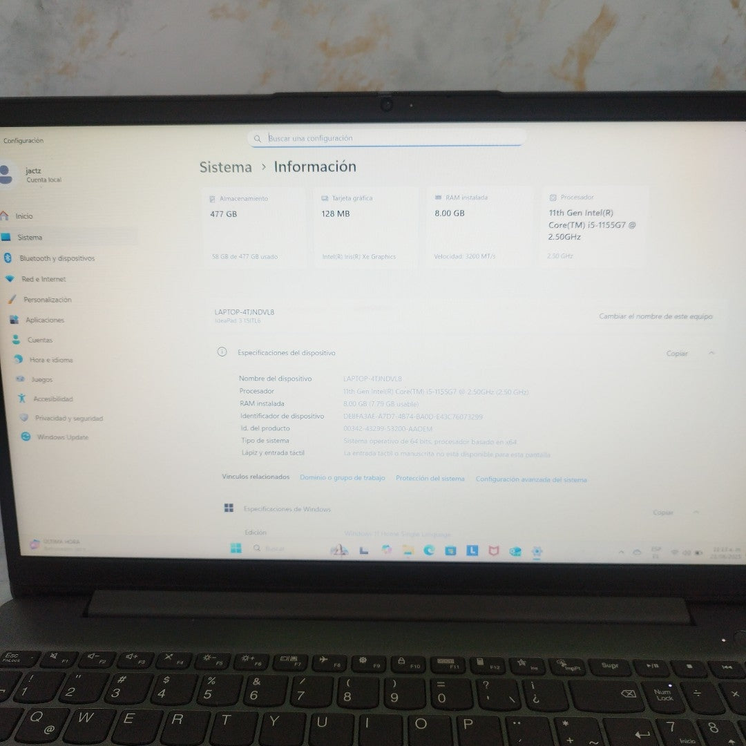 LAPTOP LENOVO IDEAPAD 3 15ITL6 (2022) 512 GB SSD 8 GB RAM (SEMINUEVO)