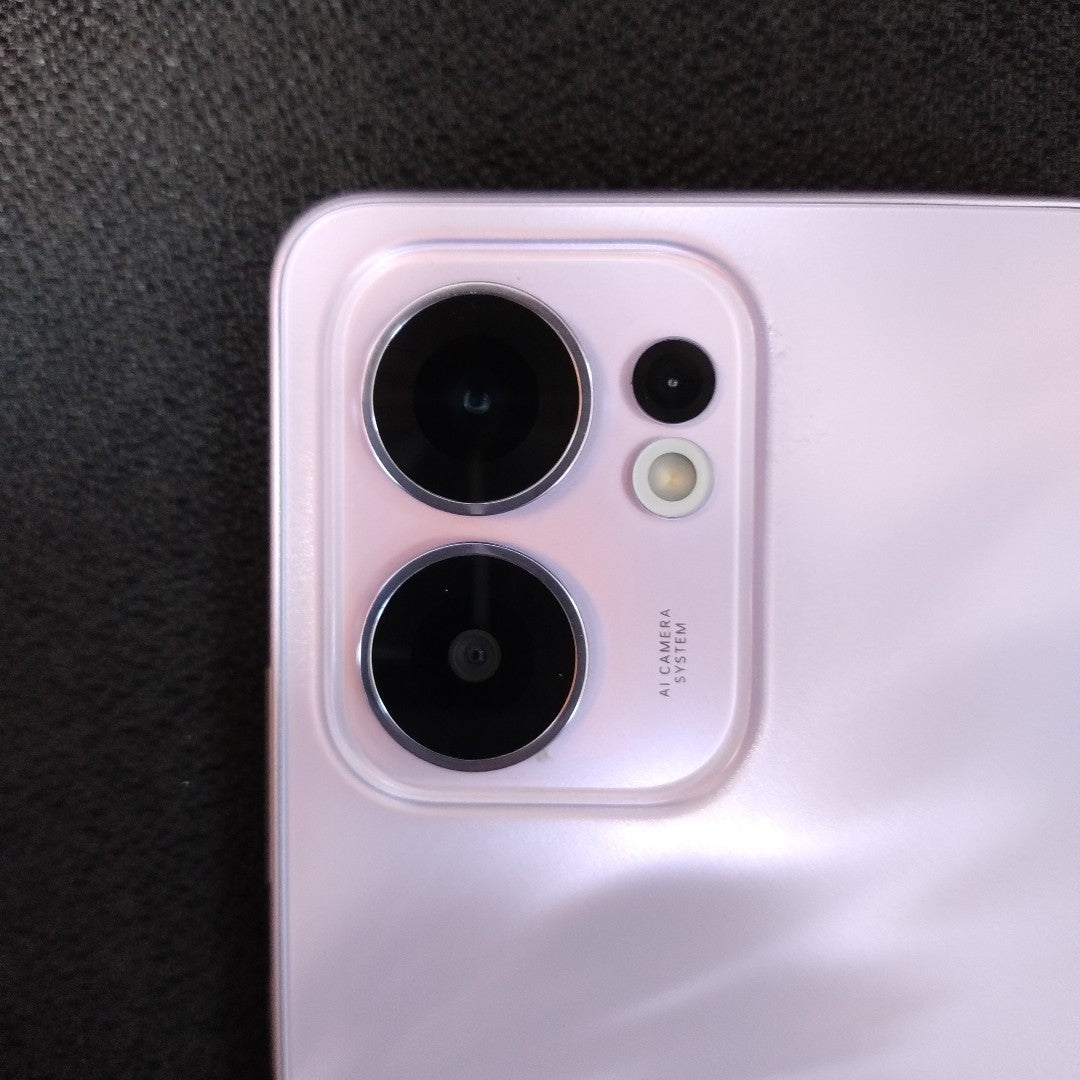 CELULAR OPPO  RENO 13F 5G CPH2699 (2025) 256 GB 12 GB RAM (SEMINUEVO)