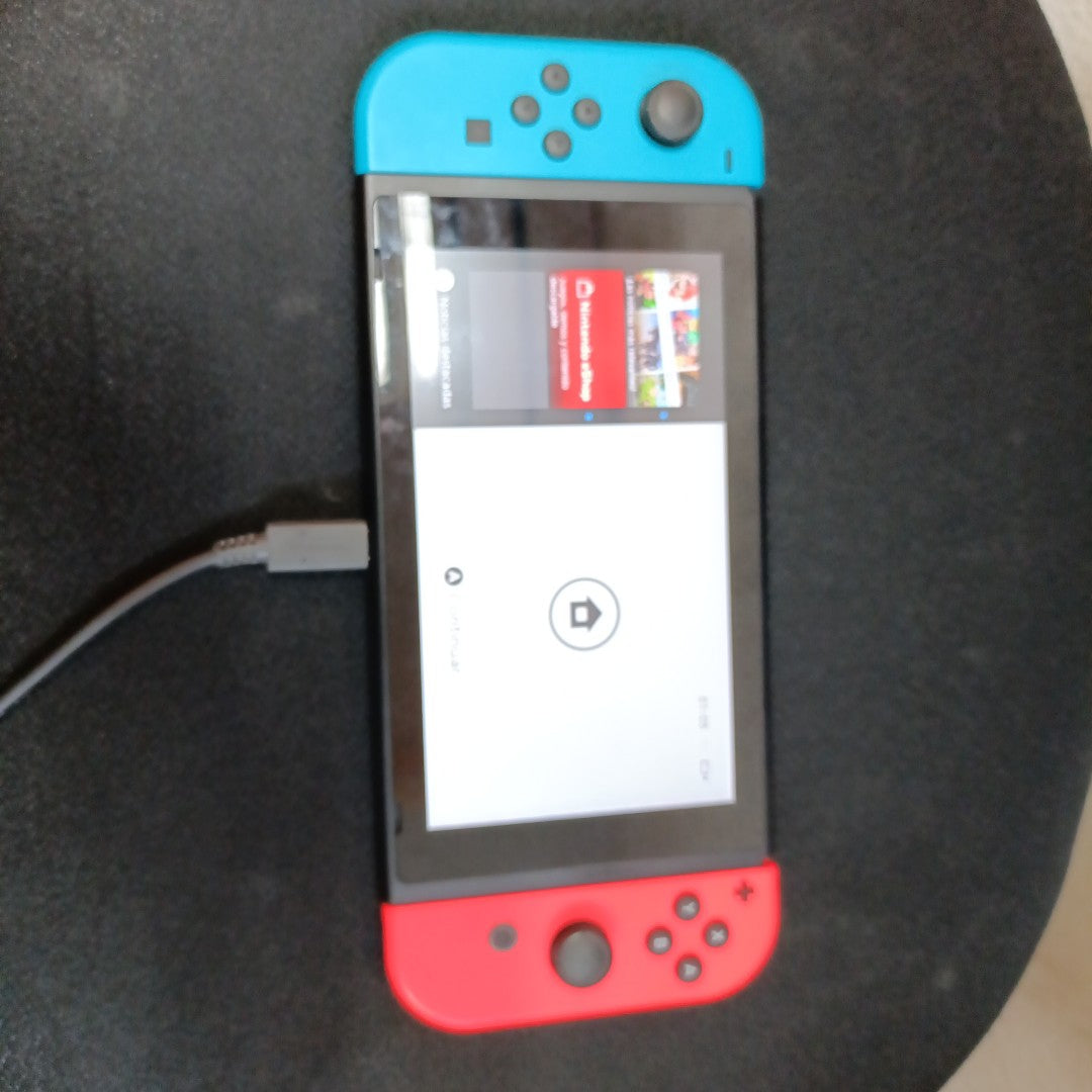 CONSOLA DE VIDEOJUEGO NINTENDO SWITCH OLED 64 GB (SEMINUEVO)