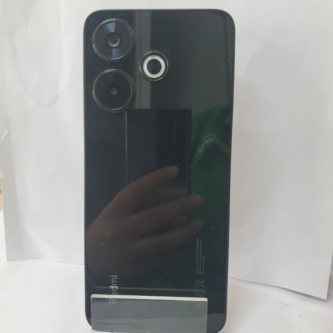 CELULAR XIAOMI REDMI 13 24049RN28L (2024) 256 GB 8 GB RAM (SEMINUEVO)