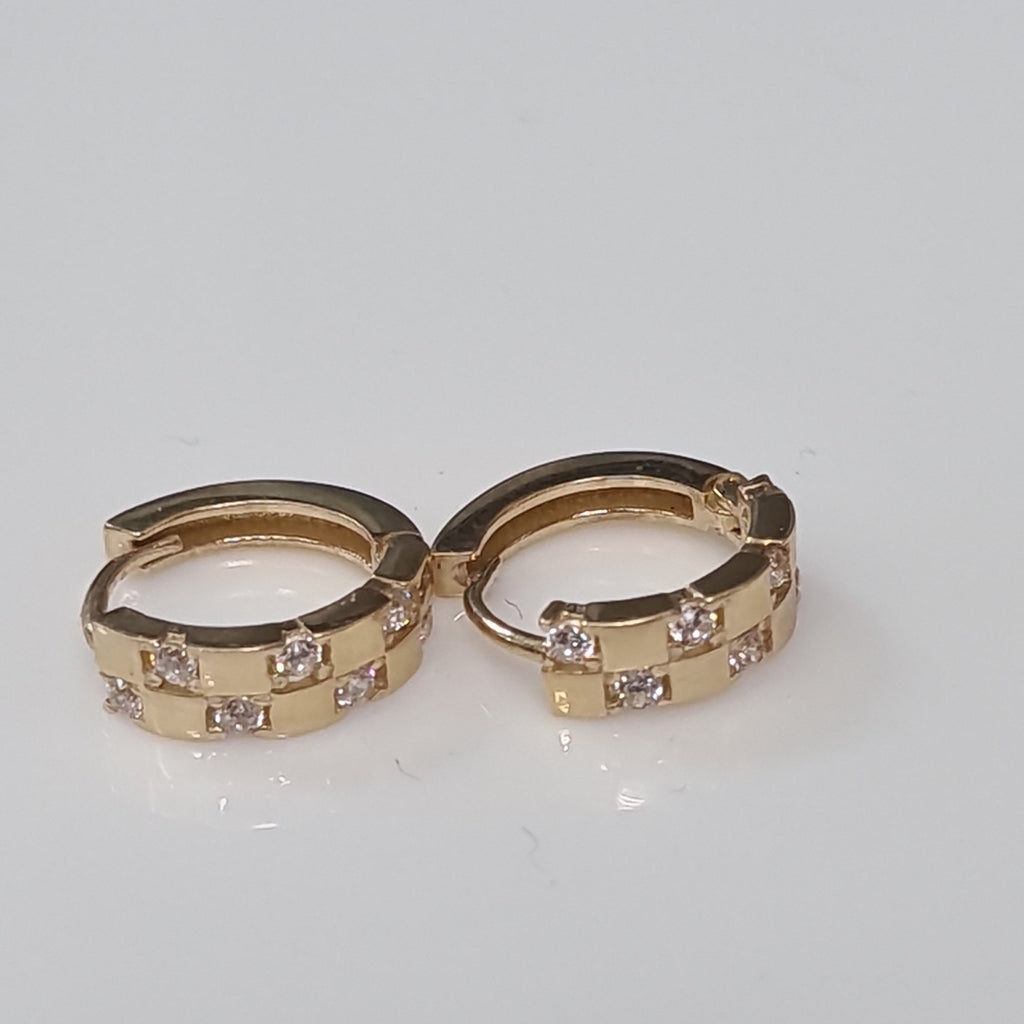 HUGGIES ORO 14K 1.9 (NUEVO)