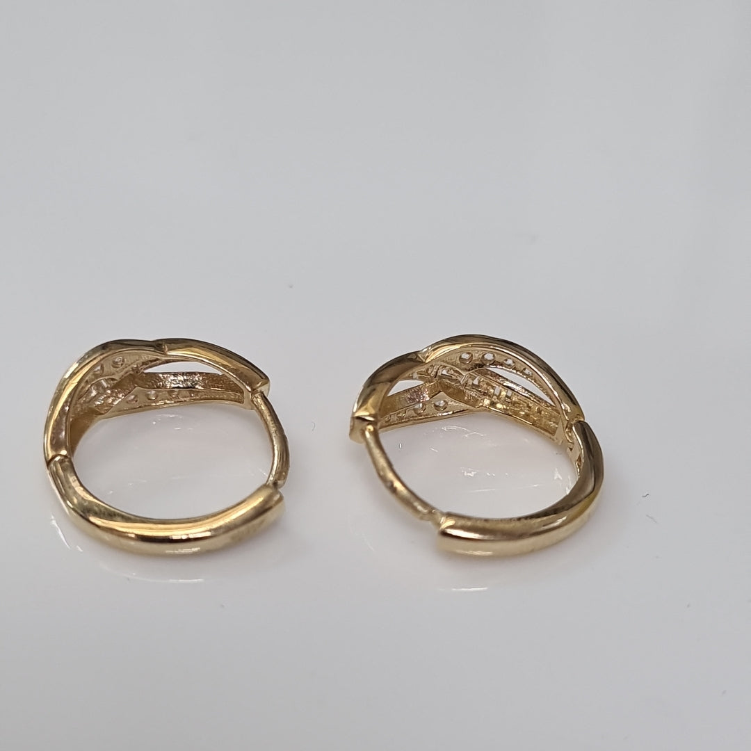 HUGGIES ORO 14K 1.8 (NUEVO)