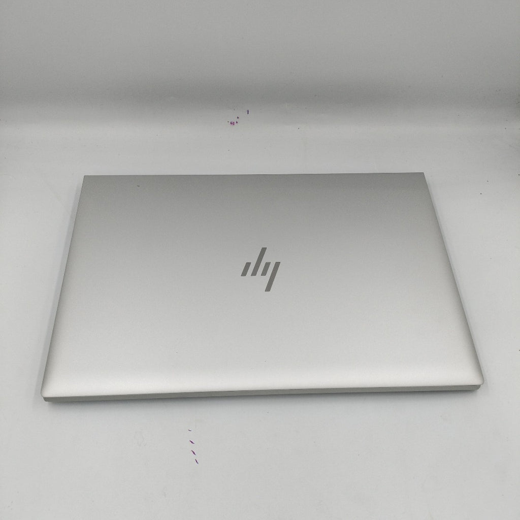 LAPTOP HP ELITEBOOK 840 G8 (2023) 256 GB SSD 16 GB RAM (SEMINUEVO)