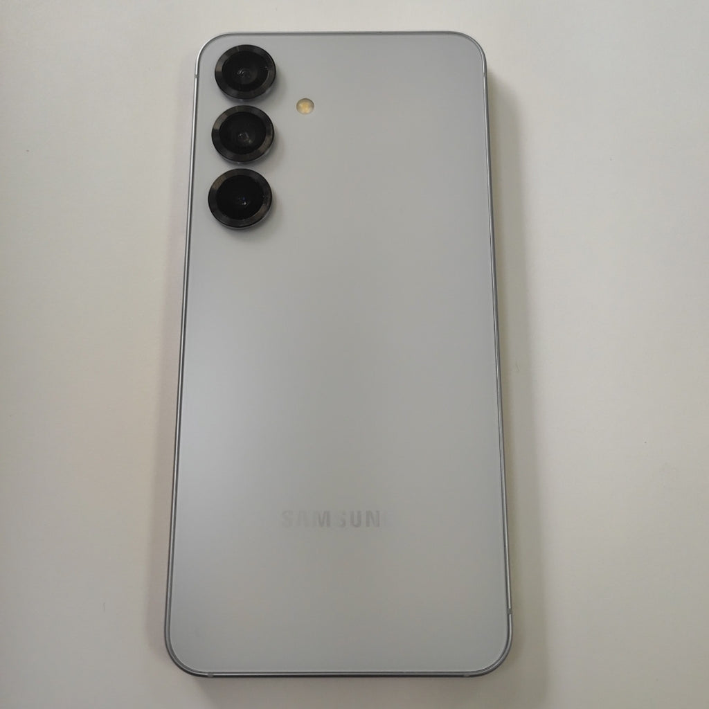 CELULAR SAMSUNG GALAXY S25 SM-S931B (2025) 256 GB 12 GB RAM (SEMINUEVO)
