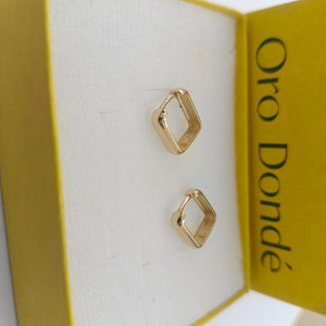 HUGGIES ORO 14K 2.1 (NUEVO)