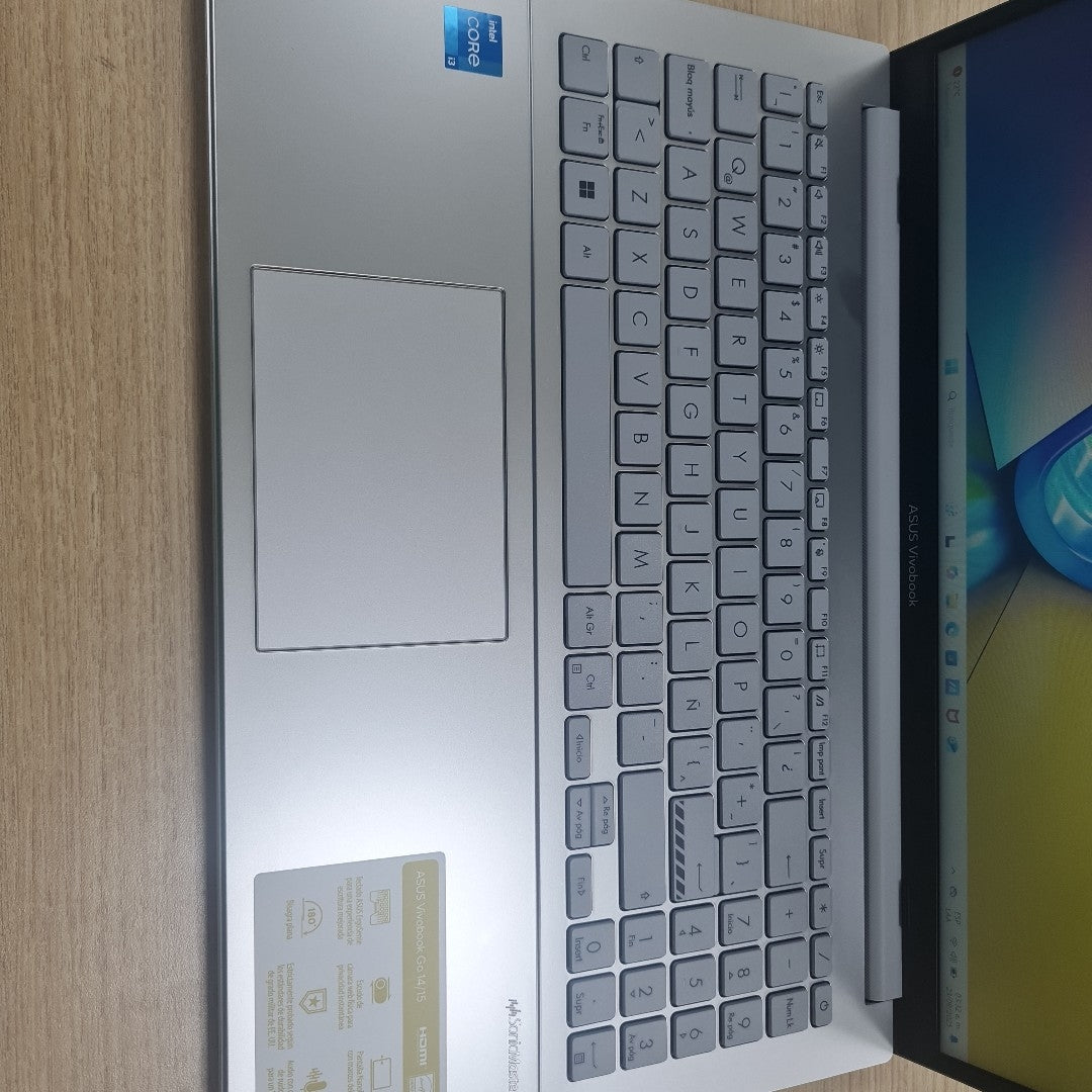 LAPTOP ASUS VIVOBOOK GO 15 E1504GA-NJ083W (2023) 256 GB SSD 8 GB RAM (SEMINUEVO)