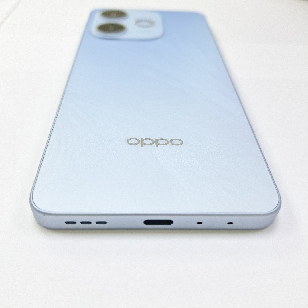 CELULAR OPPO  A5 PRO CPH2711 (2025) 256 GB 8 GB RAM (SEMINUEVO)