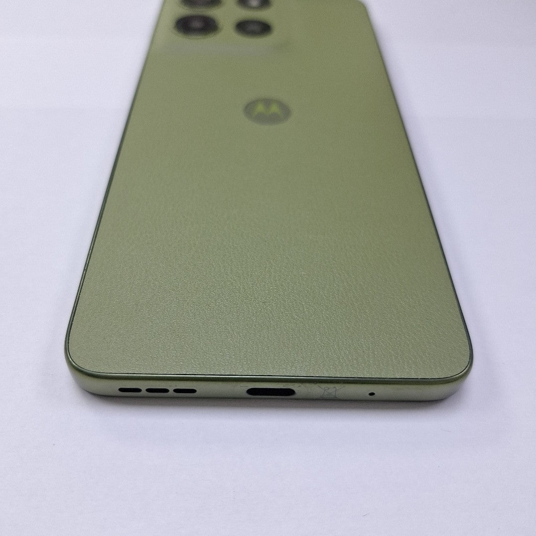 CELULAR MOTOROLA MOTO G15 XT2521-2 (2025) 256 GB 4 GB RAM (SEMINUEVO)